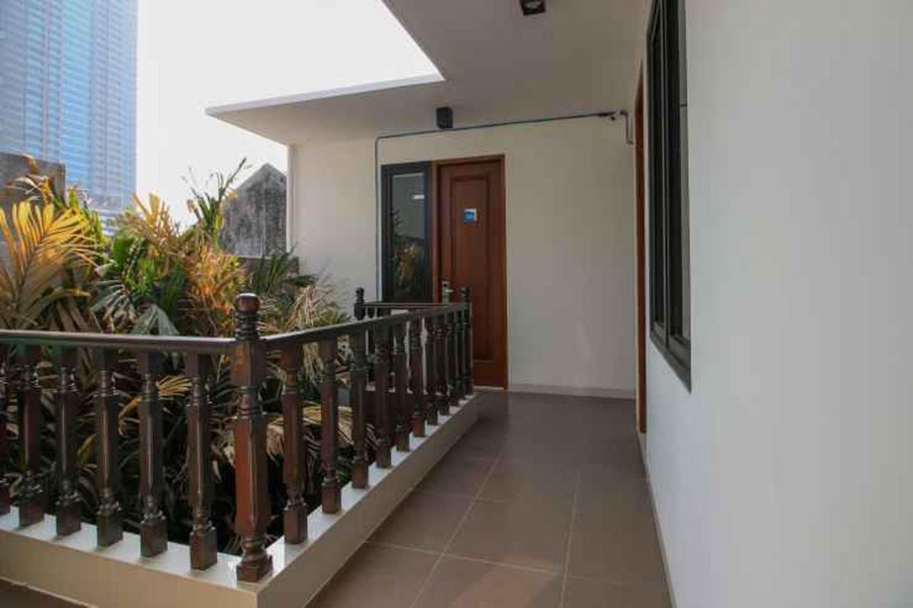 Kencana Residence Surabaya Exterior foto